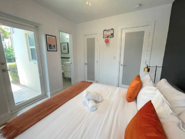Luxury Vacation Rental with Heated Pool & Tiki Hut